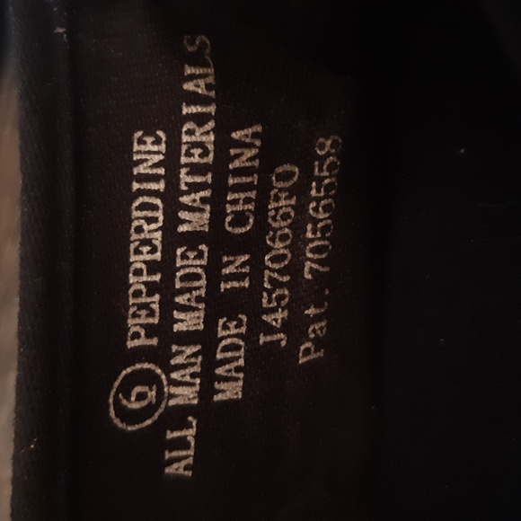 Roxy Pepperdine Canvas Slip On Shoes - Picture 7 of 7